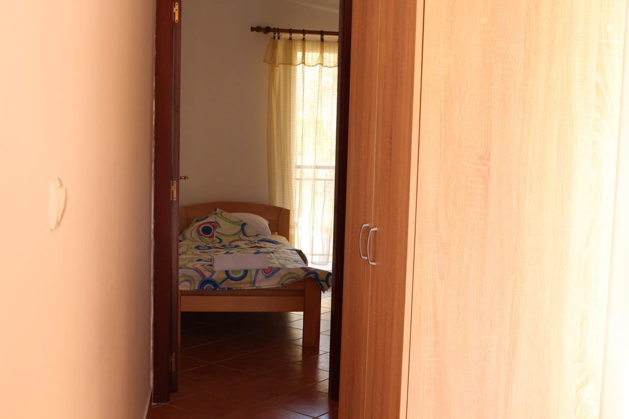 Apartments Todorovic Petrovac Екстериор снимка
